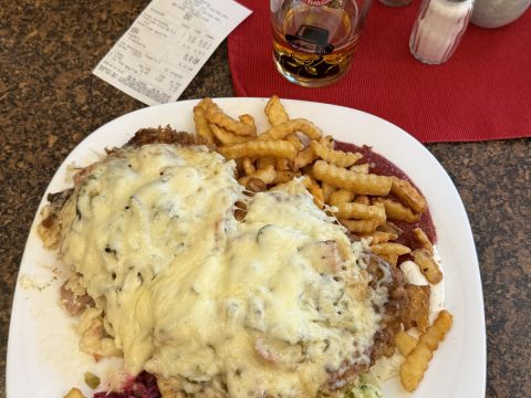 Kafejnīca "Pansija"